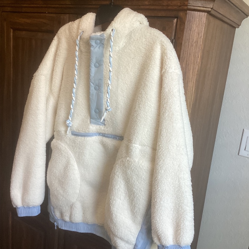 Altar'd State Blue and White Teddy Jacket Plush Cozy Outerwear